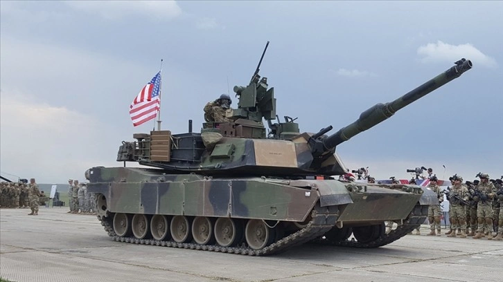 Polonya, ABD'den 250 Abrams tank alımı için sözleşme imzaladı