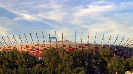 Polonya Futbol Federasyonundan 'maçlar seyircili oynansın' talebi