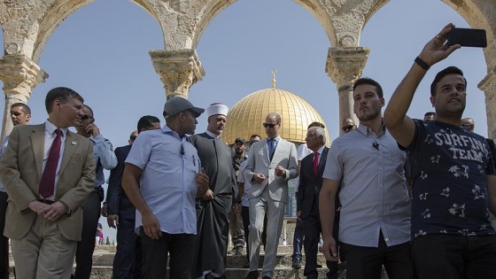 Prens William’dan Kudüs’teki kutsal mekanlara ziyaret