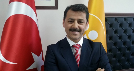 Profesör Özbağ, sosyal medya hesabından istifa ettiğini açıkladı