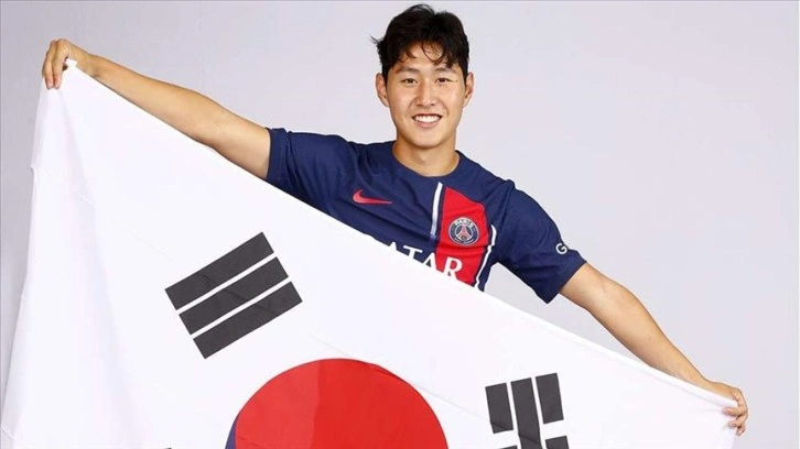 PSG, Güney Koreli Lee Kang In'i transfer etti