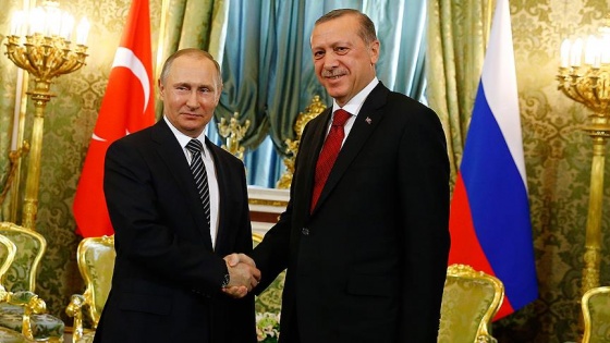 Putin'den, Cumhurbaşkanı Erdoğan'a tebrik