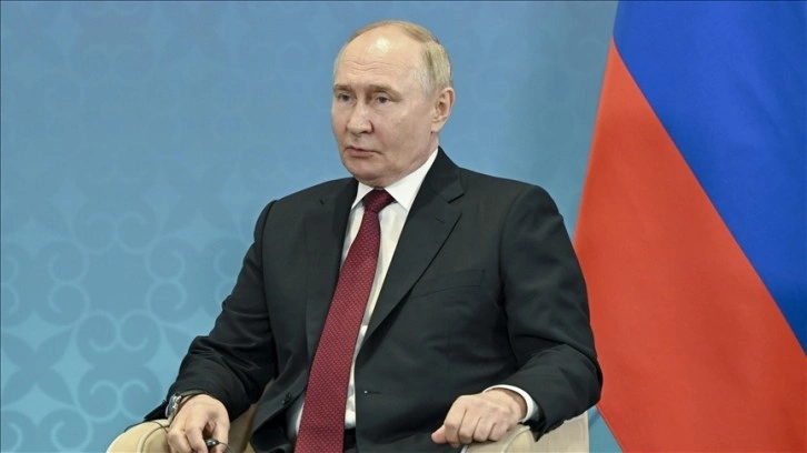 Putin, İran'ın yeni Cumhurbaşkanı Pezeşkiyan ile ikili ilişkileri görüştü