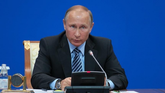 Putin Rusya'nın bilgi güvenliği doktrinini onayladı