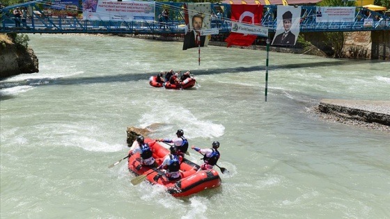 R4 Dünya Rafting Şampiyonası resmen başladı