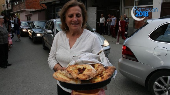 Ramazanda Prizrenlilerin sofralarını 'pitayka' süslüyor