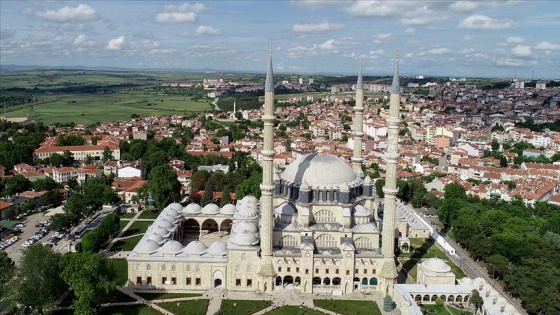 Ramazan'da Selimiye Camii'ne ziyaretçi akını