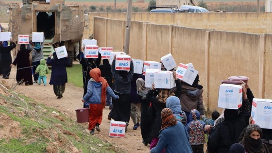 Rasulayn ve Tel Abyad'a insani yardımlar devam ediyor