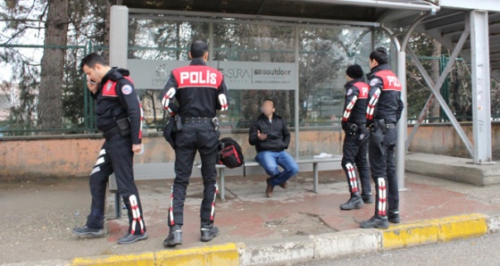 Reina saldırganı ihbarı emniyeti kırmızı alarma geçirdi