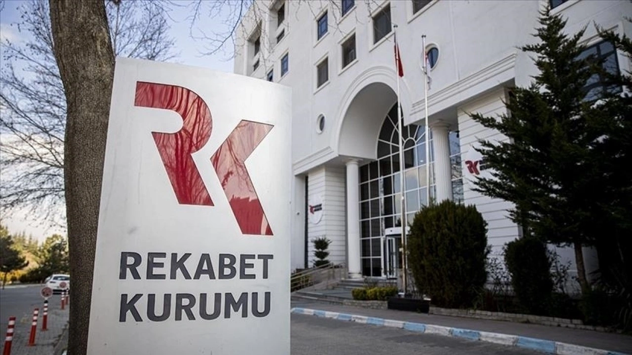 Rekabet Kurulu, Menarini Sağlık'a 42,1 milyon lira, Genveon İlaç'a 35,7 milyon lira ceza k