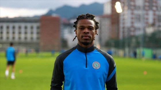 Rizesporlu Loic Remy ameliyat edildi