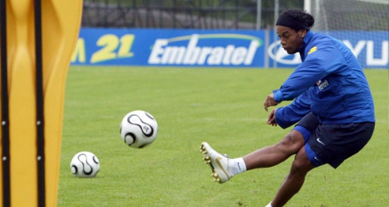 Ronaldinho'nun yeni takımı belli oldu