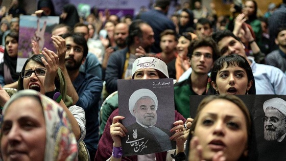 Ruhani'den üniversite öğrencilerinin talebi