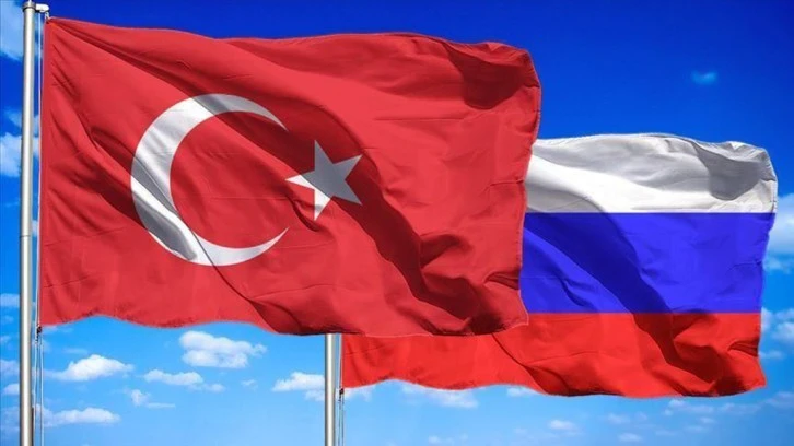 Rus askerleri, Ukrayna'dan 166 Türk vatandaşını zırhlı trenle tahliye etti