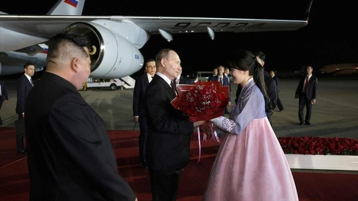 Rusya Devlet Başkanı Putin 24 yıl sonra ilk resmi ziyaret için Kuzey Kore'ye geldi
