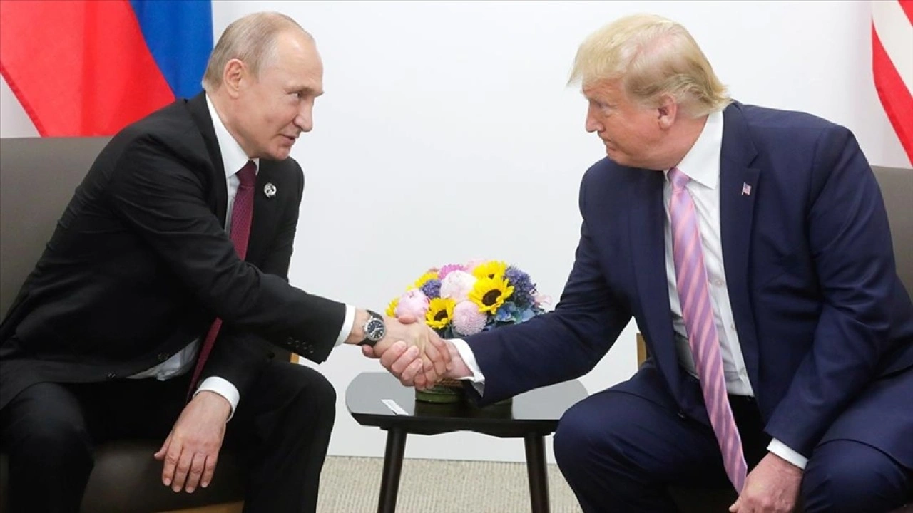 Rusya Devlet Başkanı Putin, ABD'de başkan seçilen Trump'ı tebrik etti