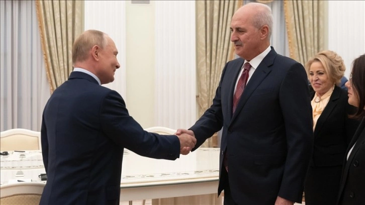 Rusya Devlet Başkanı Putin, TBMM Başkanı Kurtulmuş ile görüştü