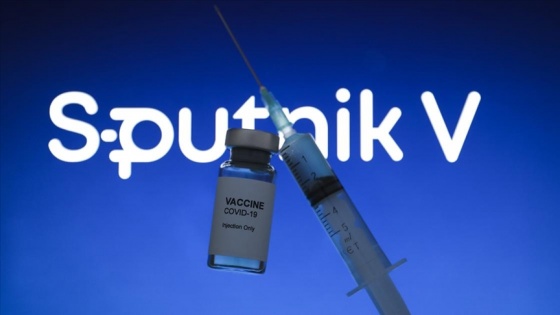 Rusya'nın Kovid-19 aşısı klinik denemelerde yüzde 91,6 etkili oldu