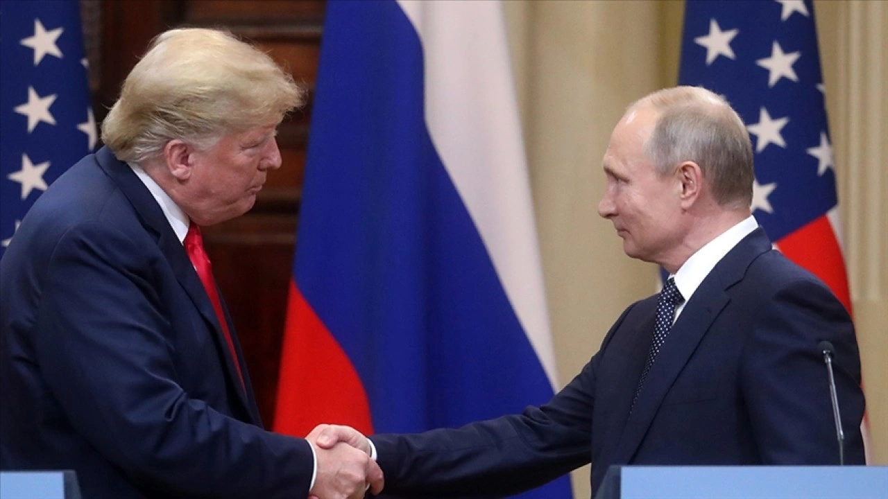 Rusya: Putin-Trump telefon görüşmesinin Batılı siyasetçileri ayıltacağını umuyoruz