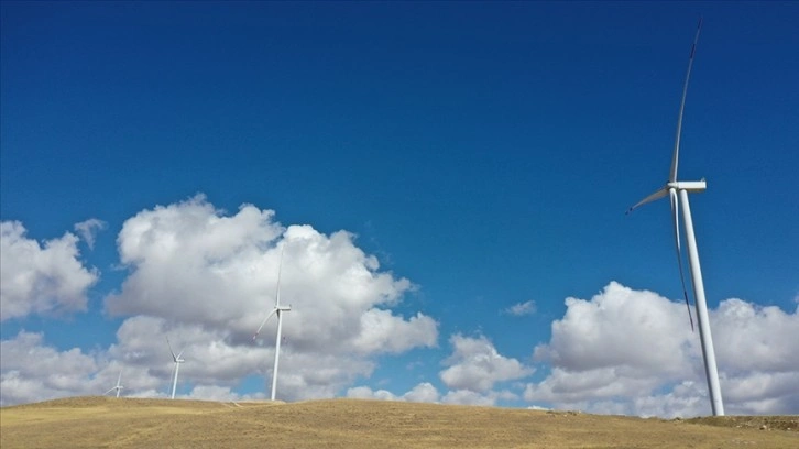 Rüzgar enerjisi santrallerinde yardımcı kaynak kurulu güç sınırı kalktı