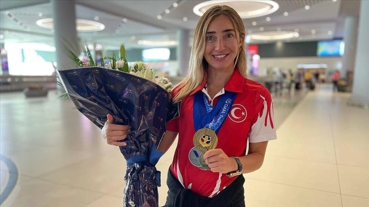 Şahika Ercümen'in hedefi Cumhuriyet'in 100. yılında dünya rekoru kırmak