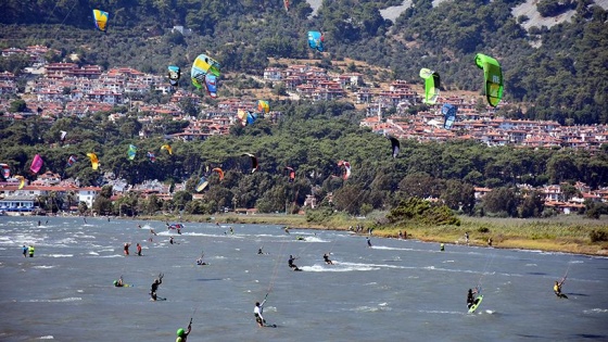 Sakin kentin rüzgarı yerli ve yabancı turistleri çekiyor