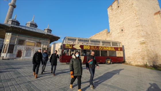 Salgında İstanbul'u ziyaret eden Bosnalı gazeteciler 'güvenli turizm' imkanlarına hayran kaldı