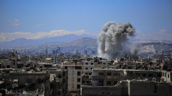 Şam'daki muhalif bölgelere yoğun hava saldırısı