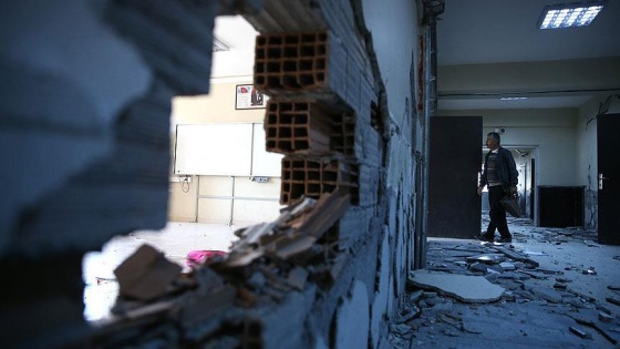 'Samsat'ta binaların yarısı hasarlı'
