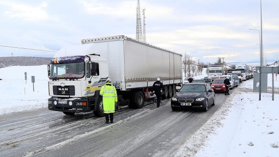 Samsun-Ankara karayolunda TIR geçişlerine izin verilmiyor