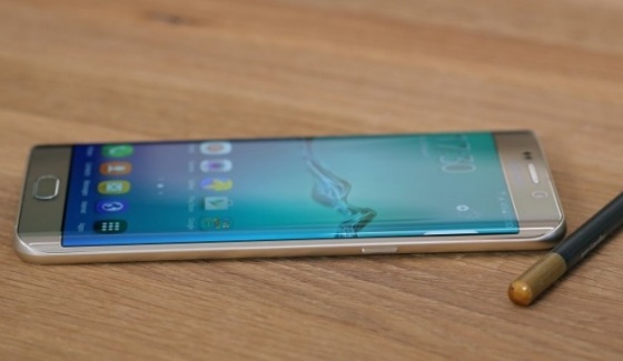 Samsung Galaxy S6'ya güvenlik güncellemesi