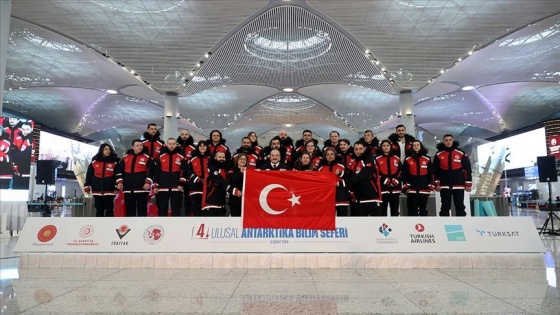 Sanayi ve Teknoloji Bakanı Varank: Türk bilim insanları Antarktika'ya ulaştı