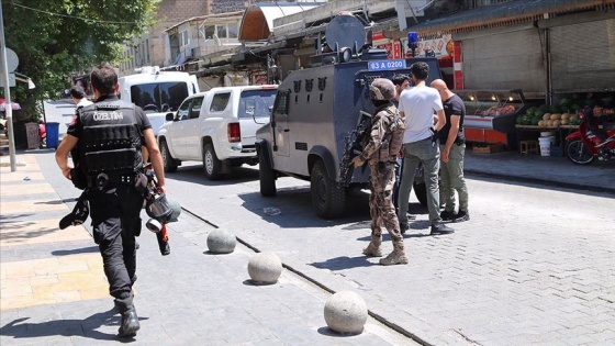 Şanlıurfa'da bombalı eylem hazırlığındaki kişi yakalandı