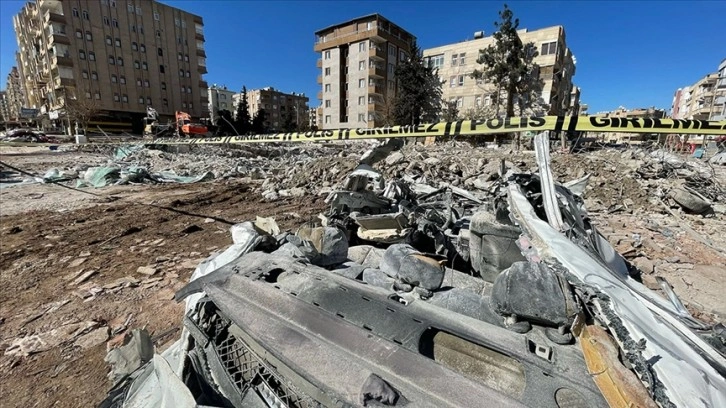 Şanlıurfa'da depremde 14 kişinin hayatını kaybettiği apartmanın inşaat mühendisi tutuklandı