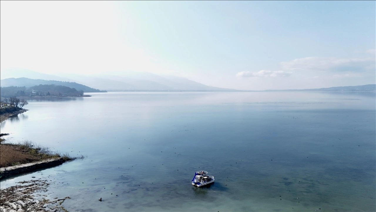 Sapanca Gölü'nün su seviyesi yağışlarla 1 ayda 30 santimetre arttı