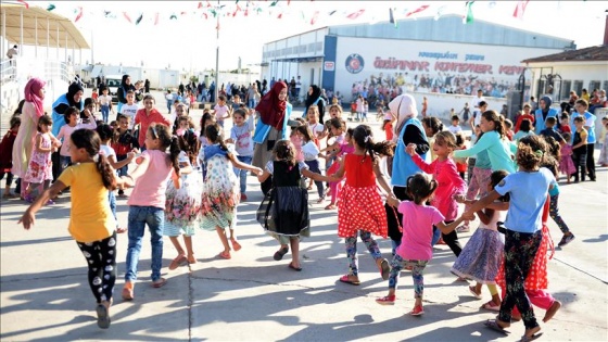 Savaş mağduru çocuklar için 'Sınırsız Şenlik'