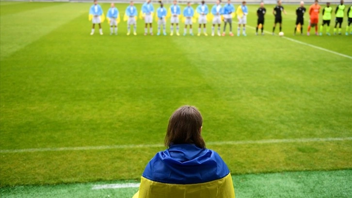 Savaşın sürdüğü Ukrayna'da futbol ligi başladı