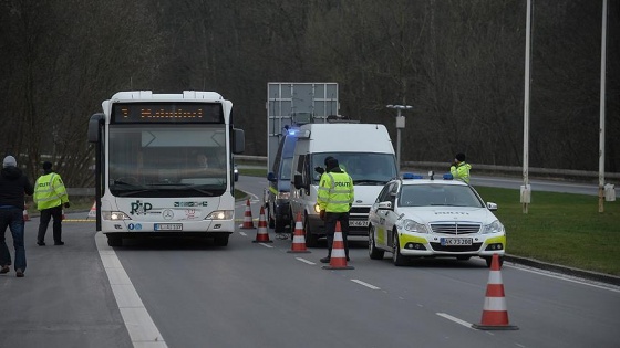 Schengen sınır kontrollerinde süre yine uzatılıyor