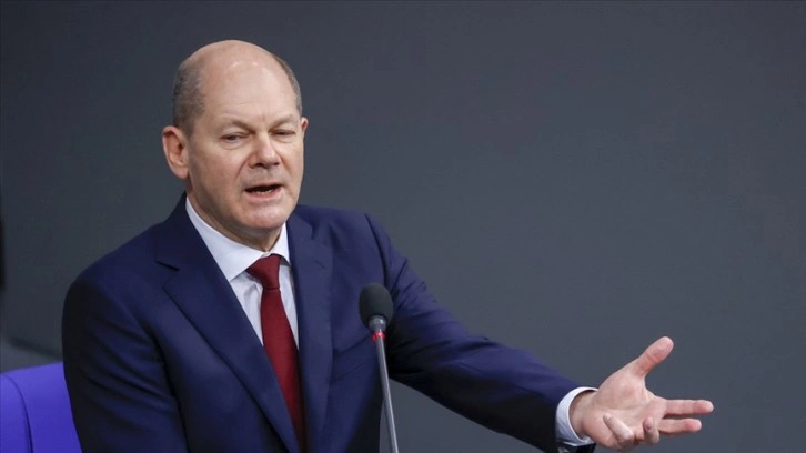 Scholz, Fransa ve Polonya cumhurbaşkanlarıyla Ukrayna krizini görüştü