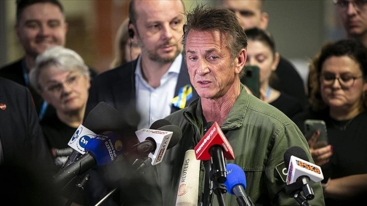 Sean Penn, Zelenskiy'e Oscar töreninde konuşması için imkan sunulmazsa ödüllerini eritecek