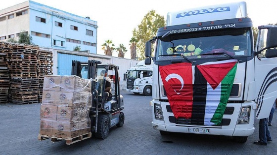 'Şefkat' gemisindeki yardımları taşıyan tırlardan 5'i Gazze'de