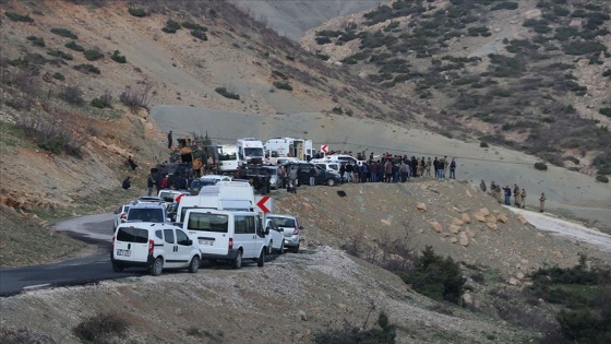 Şehit asker ve korucunun kanı yerde kalmadı