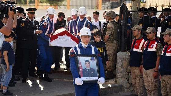 Şehit Astsubay Gidergelmez'in cenazesi toprağa verildi