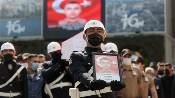 Şehit bekçi Kansu Turan&#039;ın cenazesi toprağa verildi