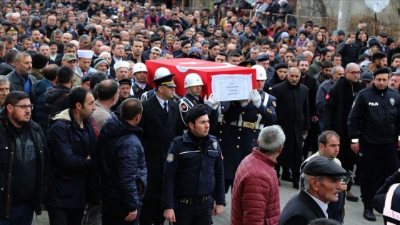 Şehit Jandarma Uzman Onbaşı Akçam son yolculuğuna uğurlandı