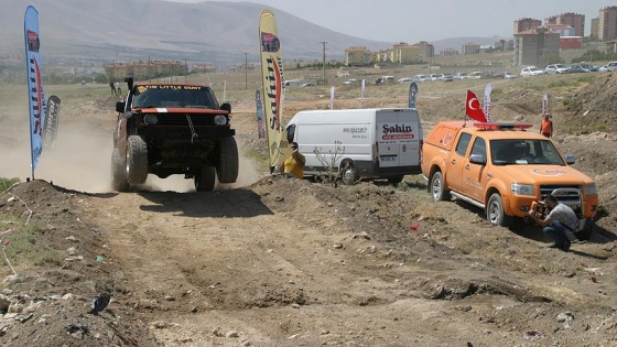 Şehit Ömer Halisdemir 1. Off Road Şenlikleri yapıldı