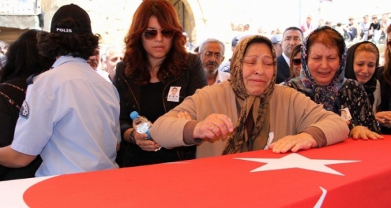 Şehit polis memuru Abdullah Bozkurt son yolculuğuna uğurlandı