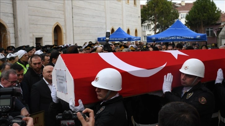 Şehit polis memuru Orhan Mutlu son yolculuğuna uğurlandı