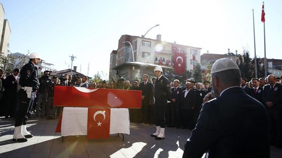 Şehit polis memuru Uz için Kahramankazan'da tören