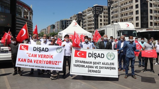 Şehit yakınlarından 'Can verdik kan da veriyoruz' sloganıyla kan bağışı